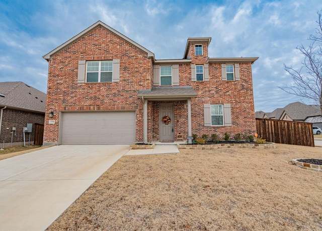Property at 1756 Everglades Dr, Forney, TX 75126, 5 beds, 4 baths
