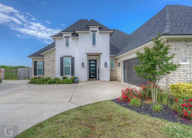 Property at 930 Chisolm Trl, Bossier City, LA 71111, 3 beds, 2 baths