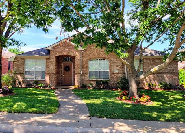 Property at 1006 Redwood Trl, Rockwall, TX 75087, 3 beds, 2 baths