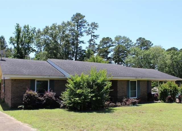 Property at 1314 E Todd St, Minden, LA 71055, 3 beds, 2 baths