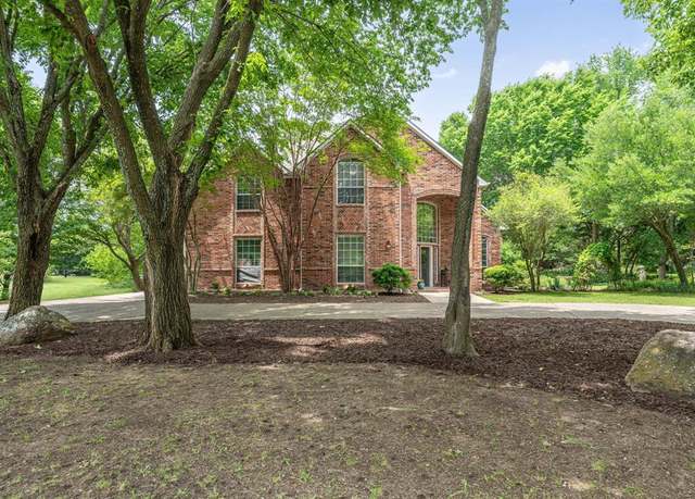 Property at 2800 Berry View Ct, Melissa, TX 75454, 4 beds, 2.5 baths