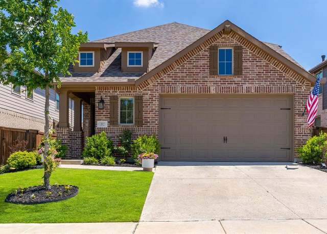 Property at 3512 Sweet Grass Dr, Aubrey, TX 76227, 3 beds, 2.5 baths