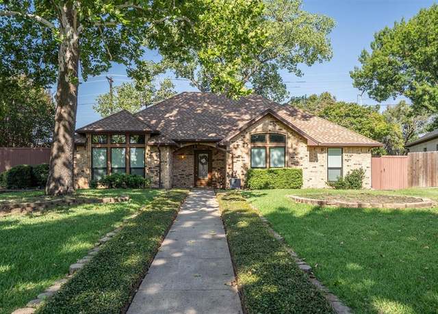 Property at 2962 Tumbleweed Ct, Grapevine, TX 76051, 3 beds, 2 baths