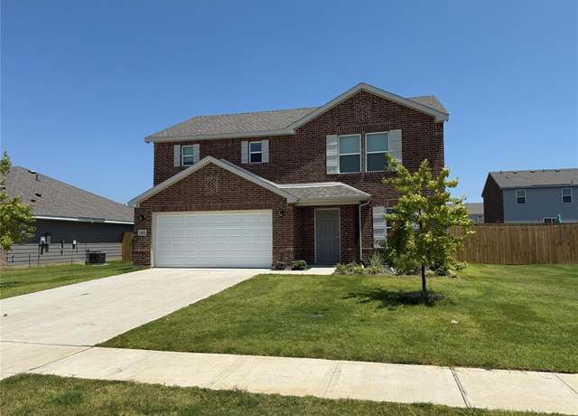 Property at 107 Annabelle St, Cleburne, TX 76031, 4 beds, 3 baths