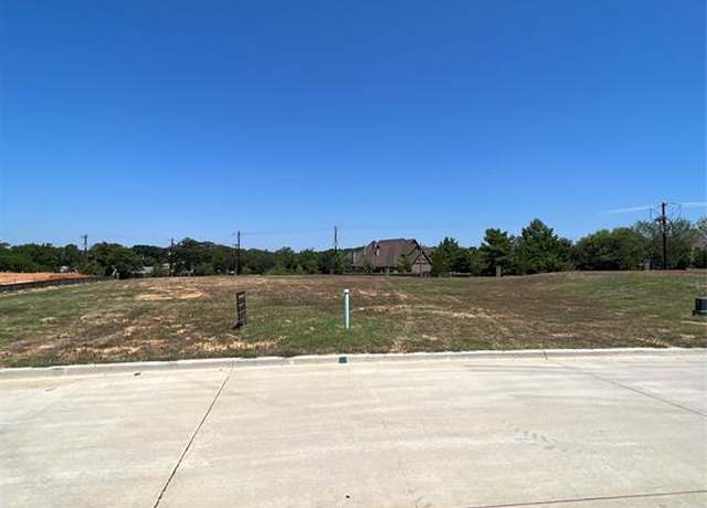 Property at 1725 Oakbrook Dr, Keller, TX 76262