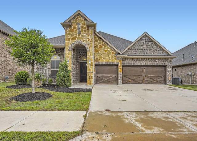 Property at 208 Cross Fox Ln, Aledo, TX 76008, 4 beds, 3 baths