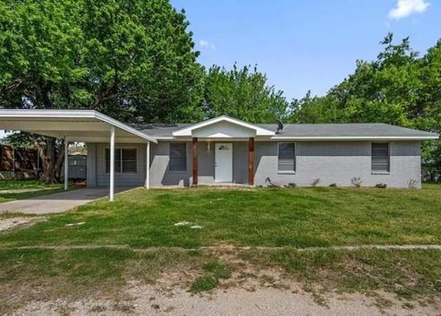 Property at 606 Decatur St, Alvord, TX 76225, 4 beds, 2 baths