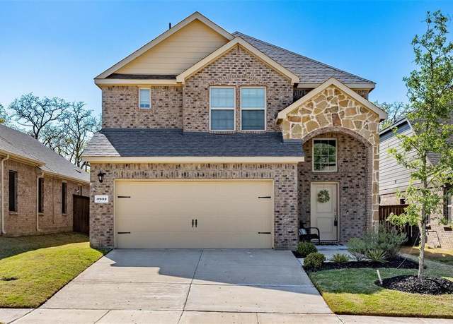 Property at 3932 Oak Creek Cir, Denison, TX 75020, 4 beds, 3.5 baths