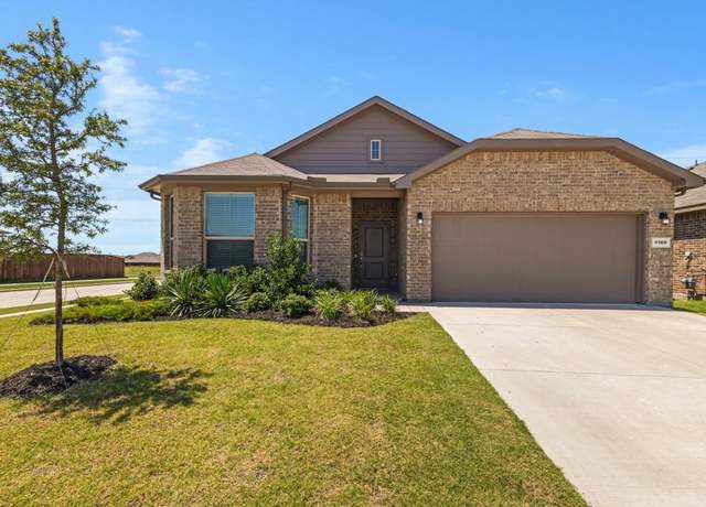Property at 1160 Kirkham Way, Fort Worth, TX 76247, 4 beds, 2 baths