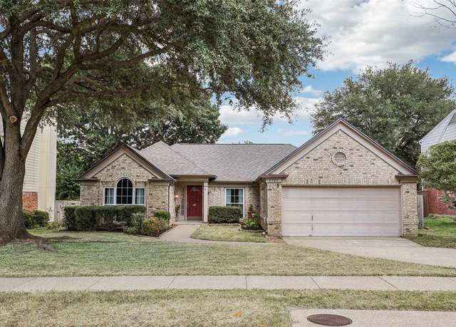 Property at 4705 Glenbrook Dr, Grapevine, TX 76051, 3 beds, 2 baths