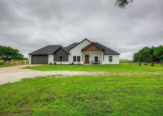 Property at 205 County Road 1064, Greenville, TX 75401, 3 beds, 2 baths