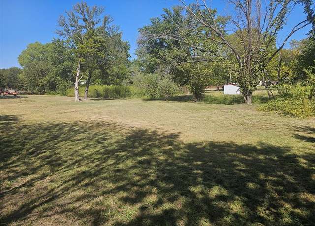 Property at 105 Huling Dr, Azle, TX 76020