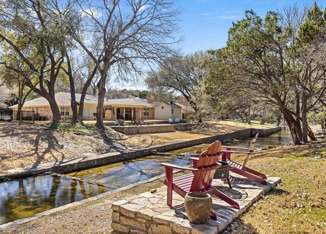 Property at 4105 Cimmaron Trl, Granbury, TX 76049, 3 beds, 2 baths