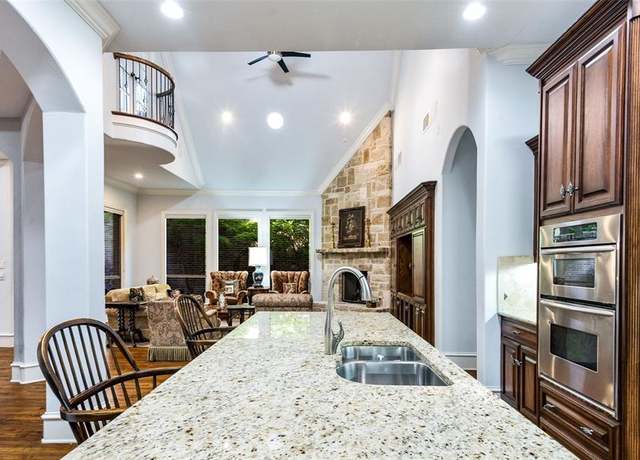 Property at 4705 Blackshear Trl, Plano, TX 75093, 3 beds, 3 baths