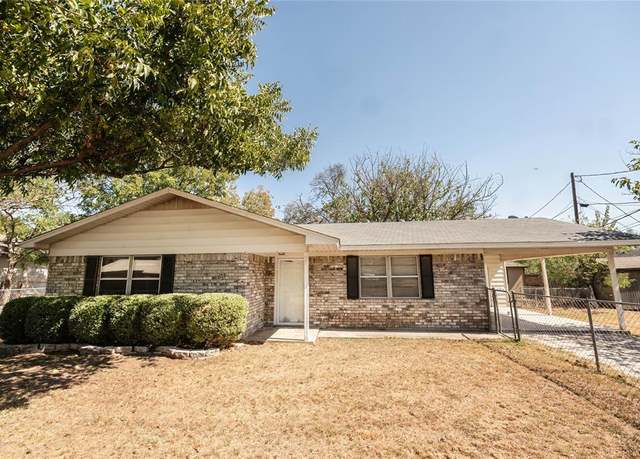 Property at 97 Wade St, Nocona, TX 76255, 3 beds, 1.5 baths