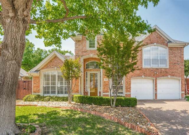 Property at 3744 Park Pl, Addison, TX 75001, 3 beds, 2.5 baths