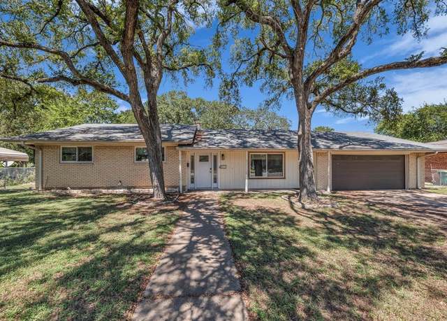 Property at 2411 Osage Rd, Gatesville, TX 76528, 3 beds, 2 baths