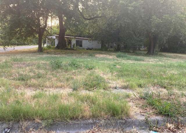 Property at 603 N Schopmeyer St, Gainesville, TX 76240