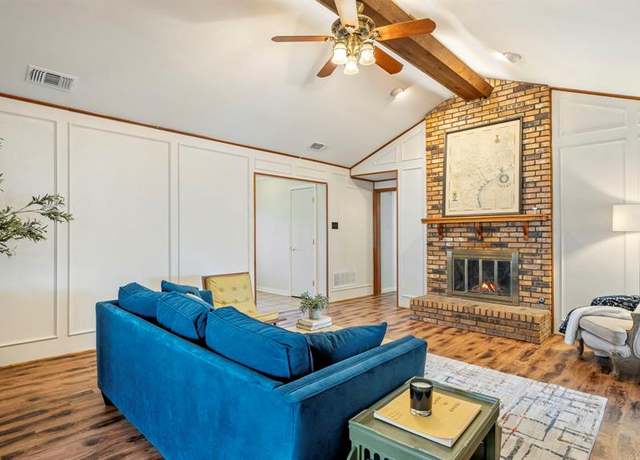 Property at 109 La Fawn Cir, Garland, TX 75043, 3 beds, 2 baths