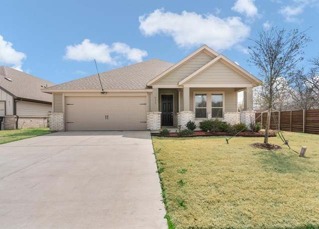 Property at 439 Rose Ave, Cleburne, TX 76033, 4 beds, 2 baths