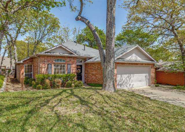 Property at 5927 Sagebrush Trl, Arlington, TX 76017, 3 beds, 2 baths