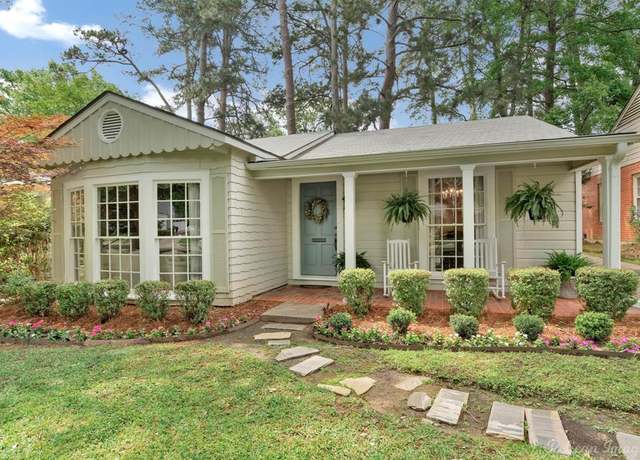 Property at 771 Thora Blvd, Shreveport, LA 71106, 3 beds, 2 baths