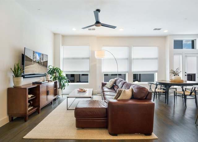 Property at 4706 Virginia Ave #4, Dallas, TX 75204, 2 beds, 2.5 baths