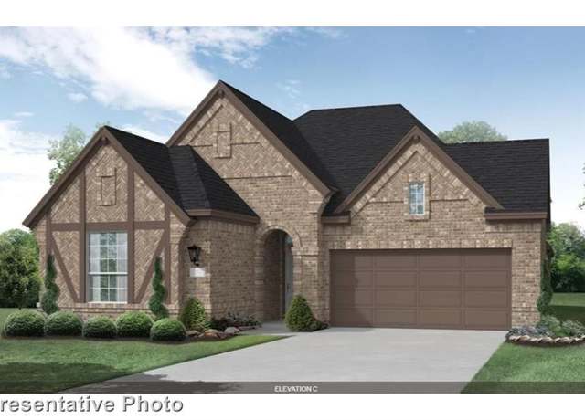 Property at 402 Lacey Oak Ln, Wylie, TX 75098, 3 beds, 2 baths