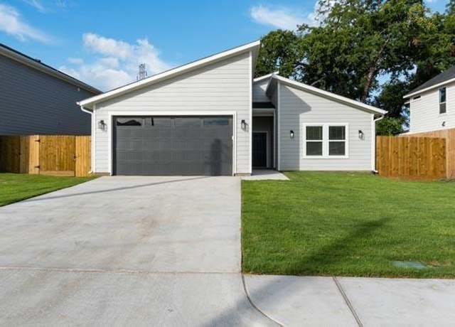 Property at 2717 1st Ave, Dallas, TX 75210, 4 beds, 2 baths