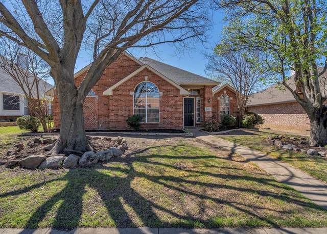 Property at 10021 Danbury Dr, Frisco, TX 75035, 3 beds, 2 baths