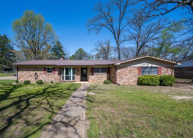 Property at 514 Ronnette Dr, Tyler, TX 75703, 3 beds, 2 baths