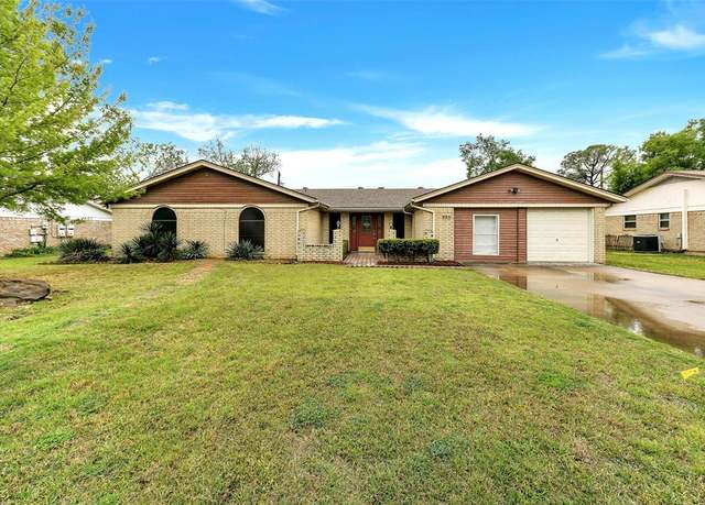 Property at 604 Simpson Ter, Bedford, TX 76021, 4 beds, 2 baths