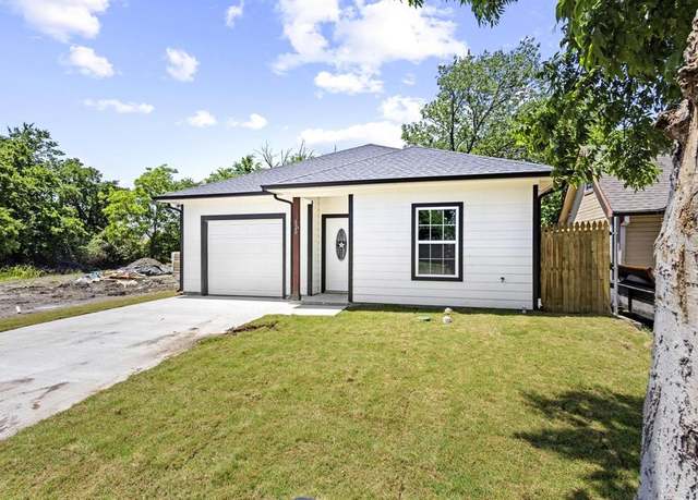Property at 620 S First St, Sherman, TX 75090, 2 beds, 2 baths