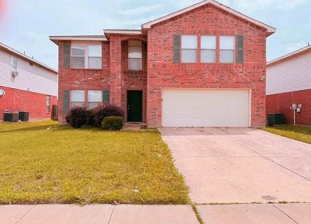 Property at 3016 Cesareo Dr, Grand Prairie, TX 75052, 5 beds, 3 baths