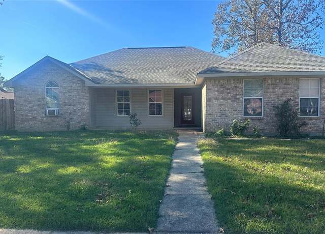 Property at 410 Cross Dr, Haughton, LA 71037, 3 beds, 2 baths