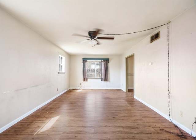 Property at 8435 Birchcroft Dr, Dallas, TX 75243, 4 beds, 2.5 baths