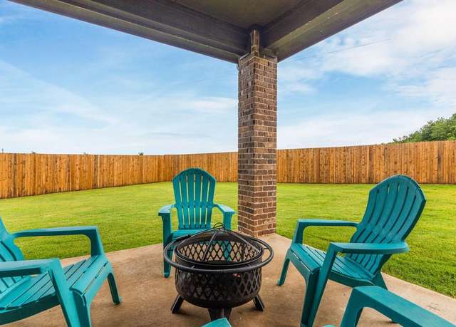 Property at 300 Heritage Grove Rd, Blue Ridge, TX 75424, 4 beds, 2 baths