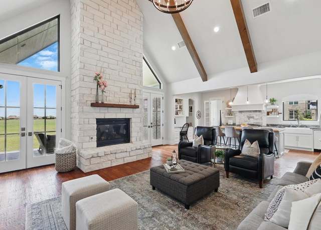 Property at 1316 Sparrow Hawk Ln, Gunter, TX 75058, 4 beds, 3.5 baths