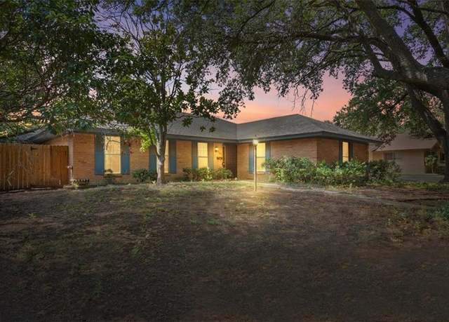 Property at 5507 Lake Highlands Dr, Waco, TX 76710, 3 beds, 2 baths