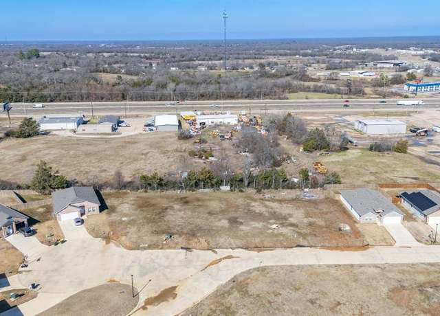 Property at 107 Rams Dr, Sulphur Springs, TX 75482