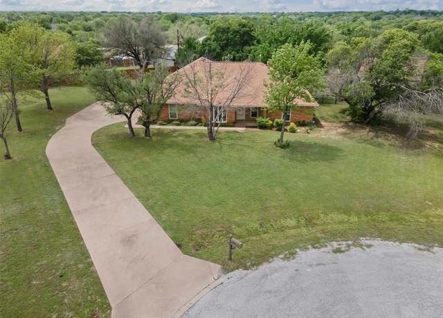 Property at 151 Regent Ct, Willow Park, TX 76087, 4 beds, 2 baths