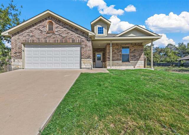Property at 1229 E Harvey Ave, Fort Worth, TX 76104, 3 beds, 2 baths
