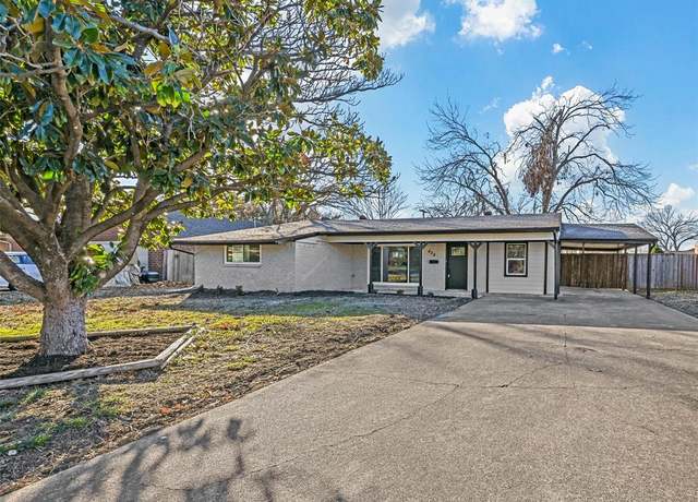 Property at 428 Maple, Richardson, TX 75081, 4 beds, 2.5 baths