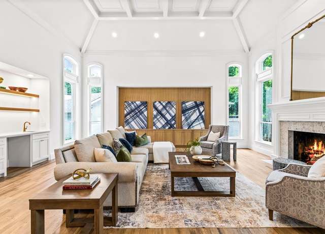 Property at 7 Royal Terrace Ct, Dallas, TX 75225, 4 beds, 4.5 baths