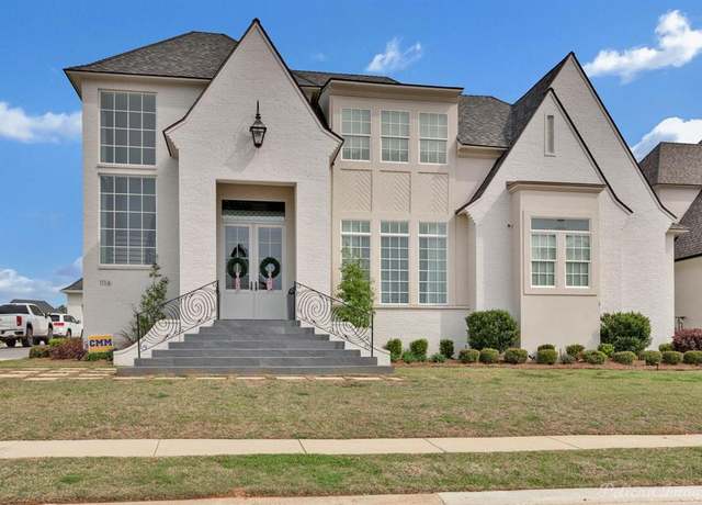 Property at 1116 Forest Trail Dr, Shreveport, LA 71106, 4 beds, 4.5 baths