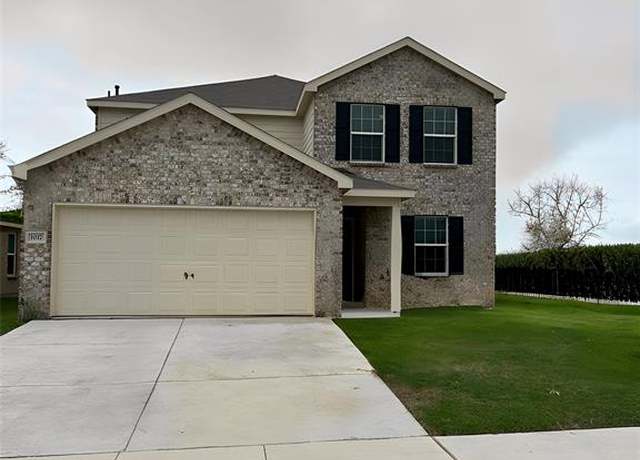Property at 1017 Binney Dr, Haslet, TX 76052, 4 beds, 3 baths