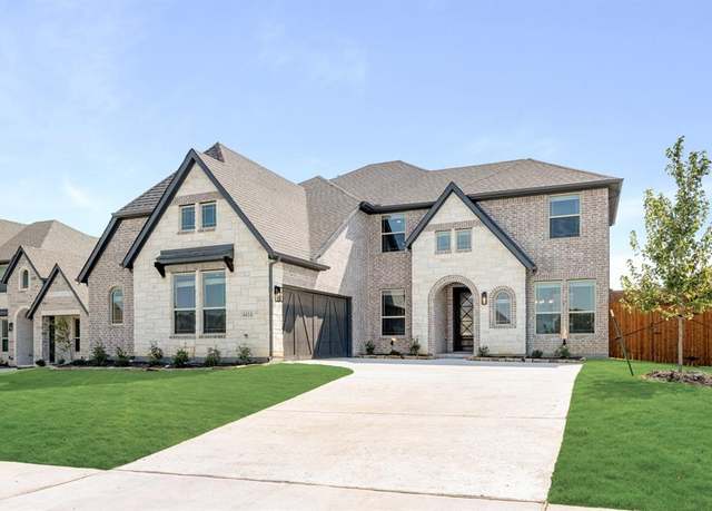 Property at 4414 Biscayne Dr, Midlothian, TX 76065, 5 beds, 4 baths