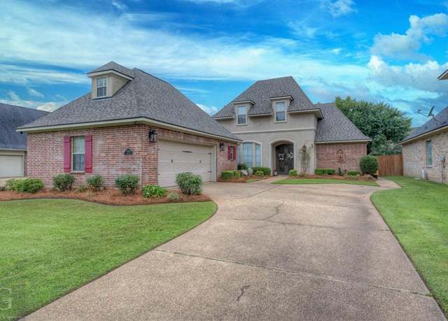 Property at 9040 Hayden Dr, Shreveport, LA 71106, 3 beds, 2.5 baths