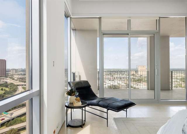 Property at 1717 Arts Plz #2112, Dallas, TX 75201, 2 beds, 2 baths