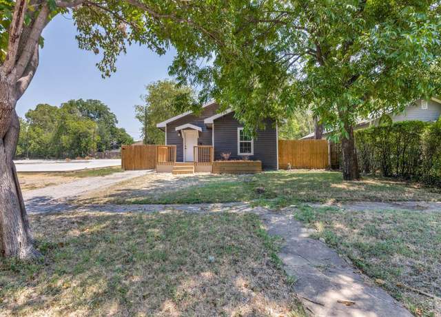 Photo of 2829 College Ave, Fort Worth, TX 76110
